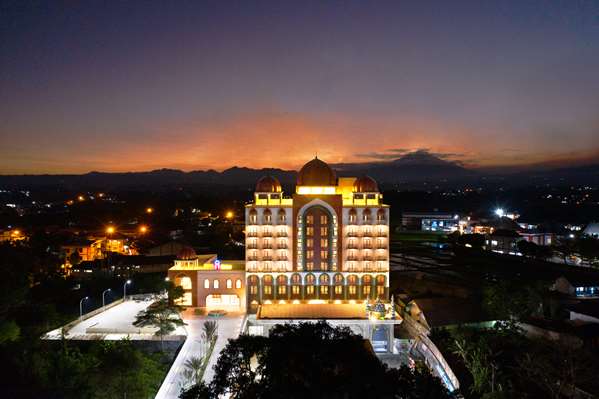 Alhambra Hotel  Convention, BW Signature Collection