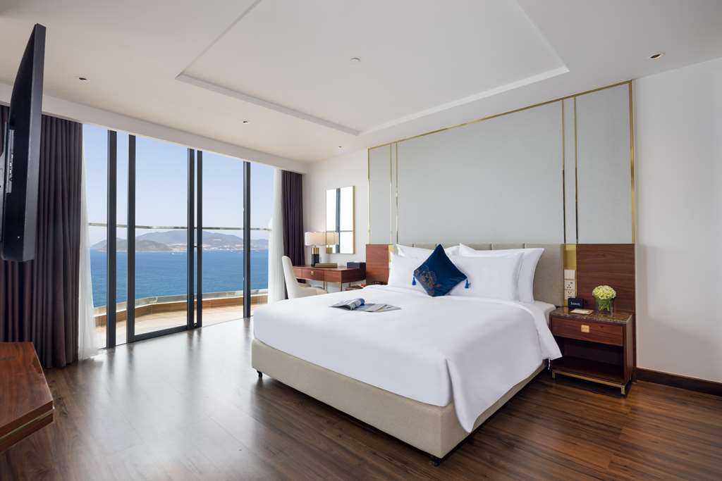 Best Western Premier Marvella Nha Trang-guestroom-Guest Room,Suite,On-Site.jpg