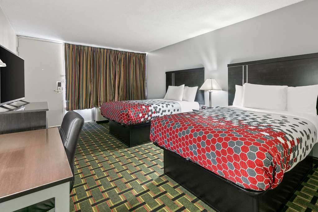 ECONO LODGE CLEMSON - UNIVERSITY AR-guestroom-Guest Room,On-Site.jpg