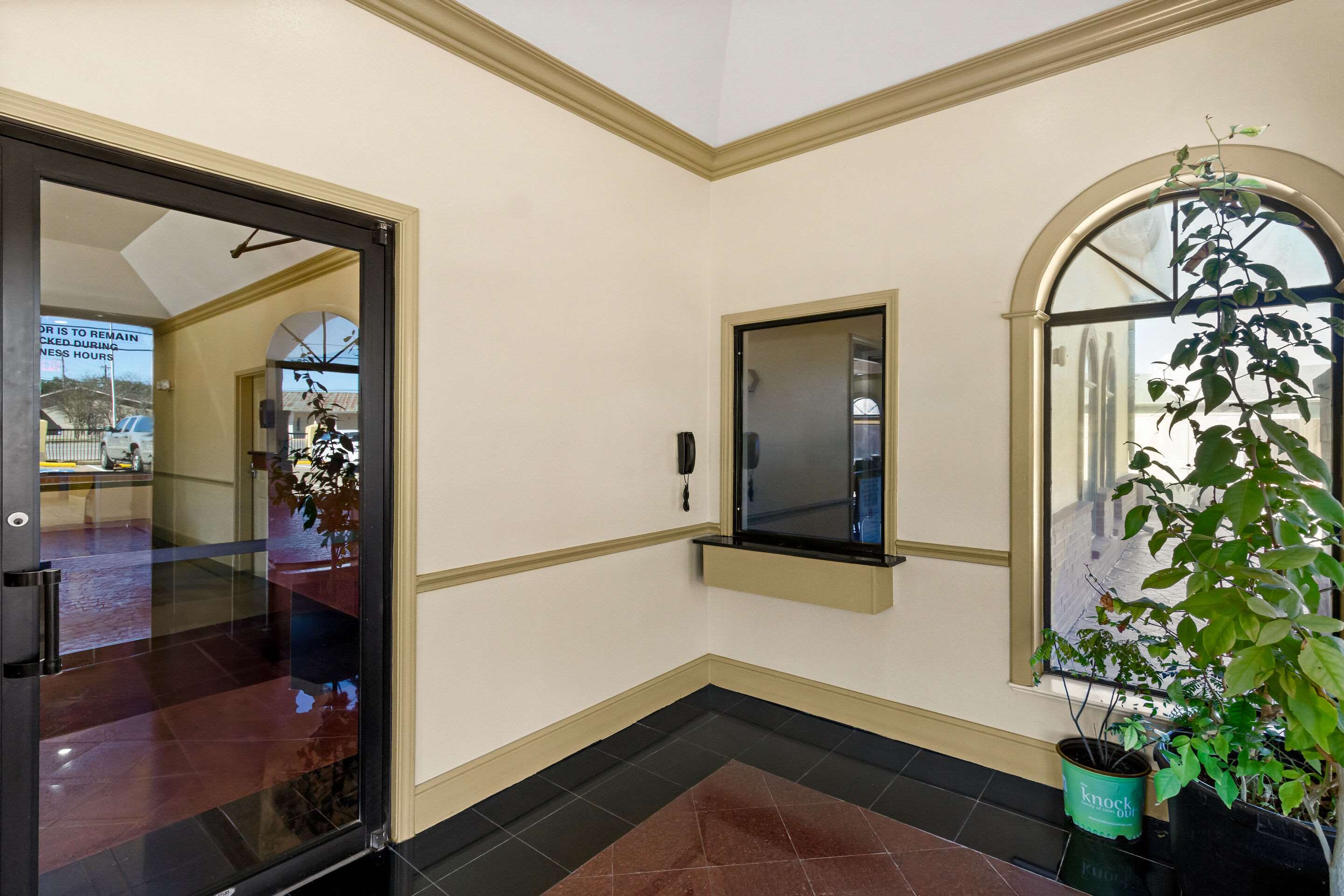 Hotel lobby | Quality Inn Bay City TX