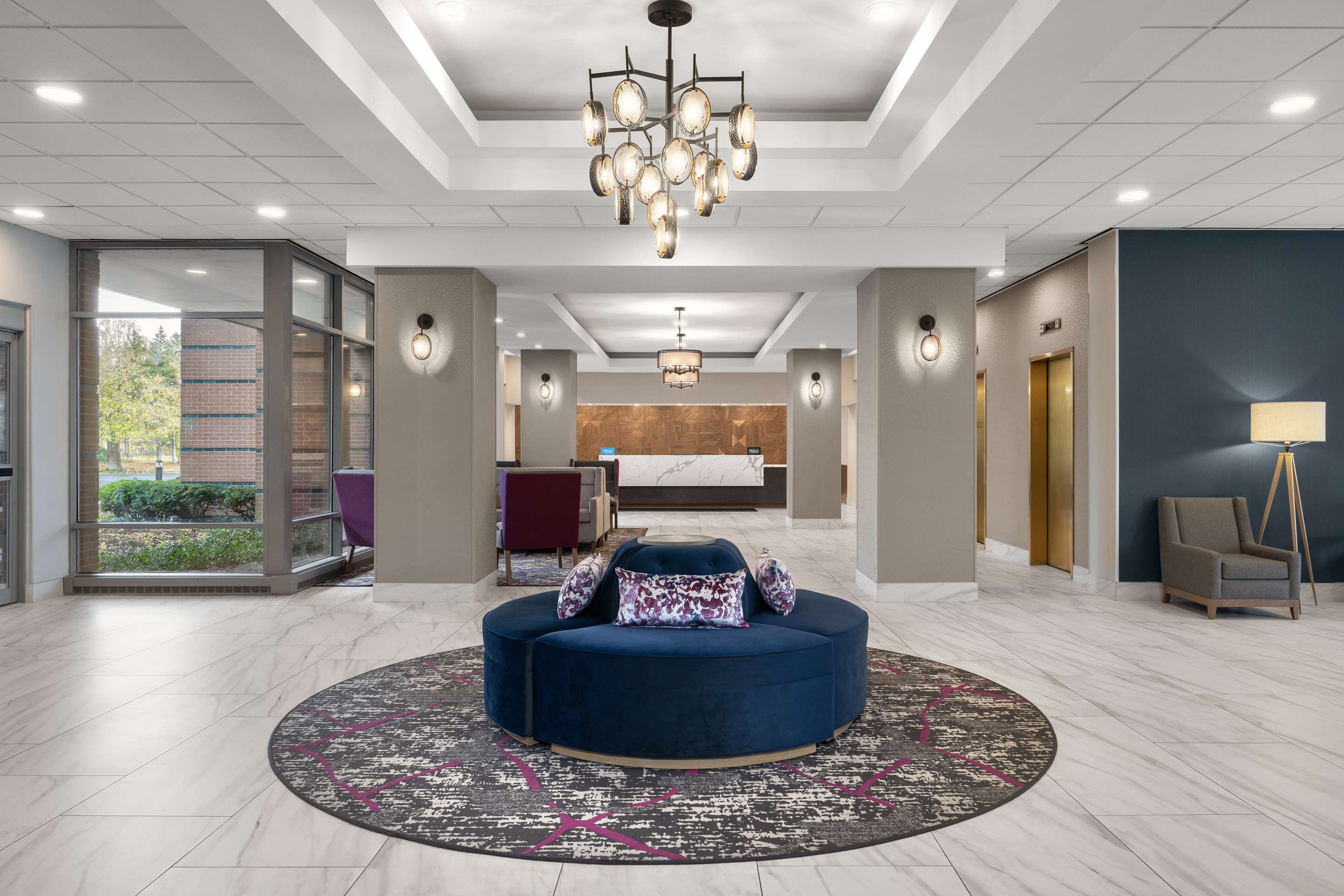Lobby | Hampton Inn & Suites Downers Grove Chicago