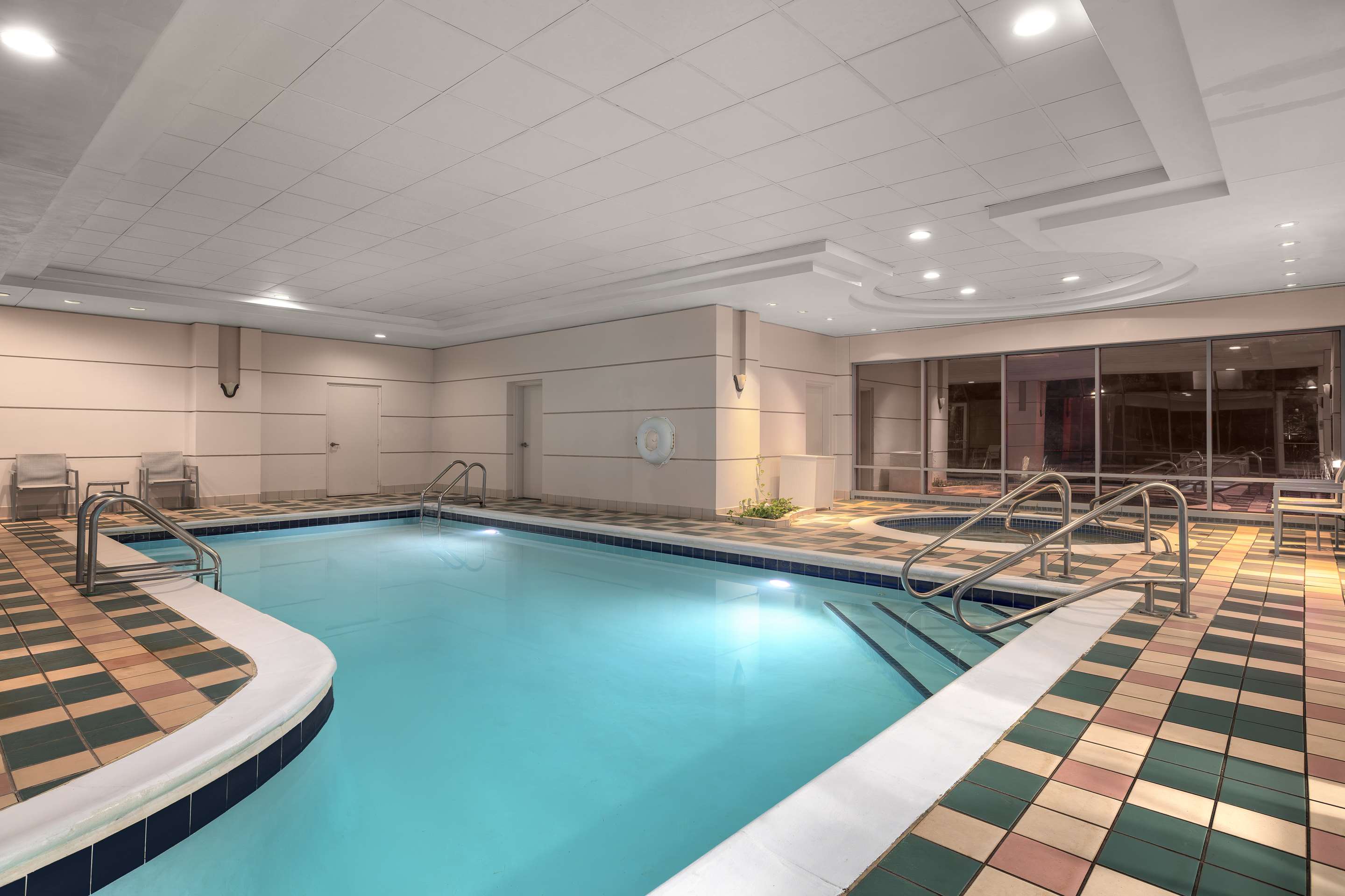 Pool | Hampton Inn & Suites Downers Grove Chicago