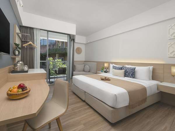 SUITE, 1 king size bed, Balcony, Sea view
