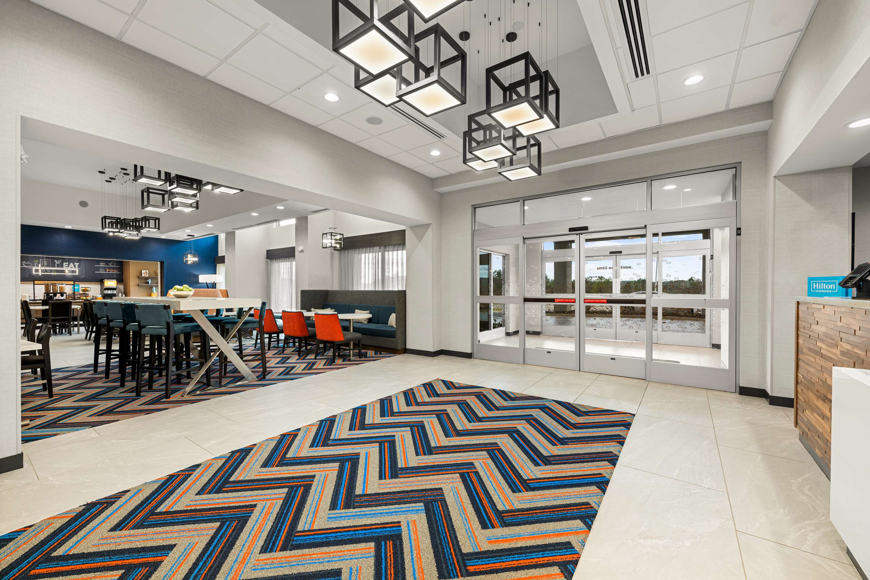 Lobby | Hampton Inn & Suites Bessemer Birmingham