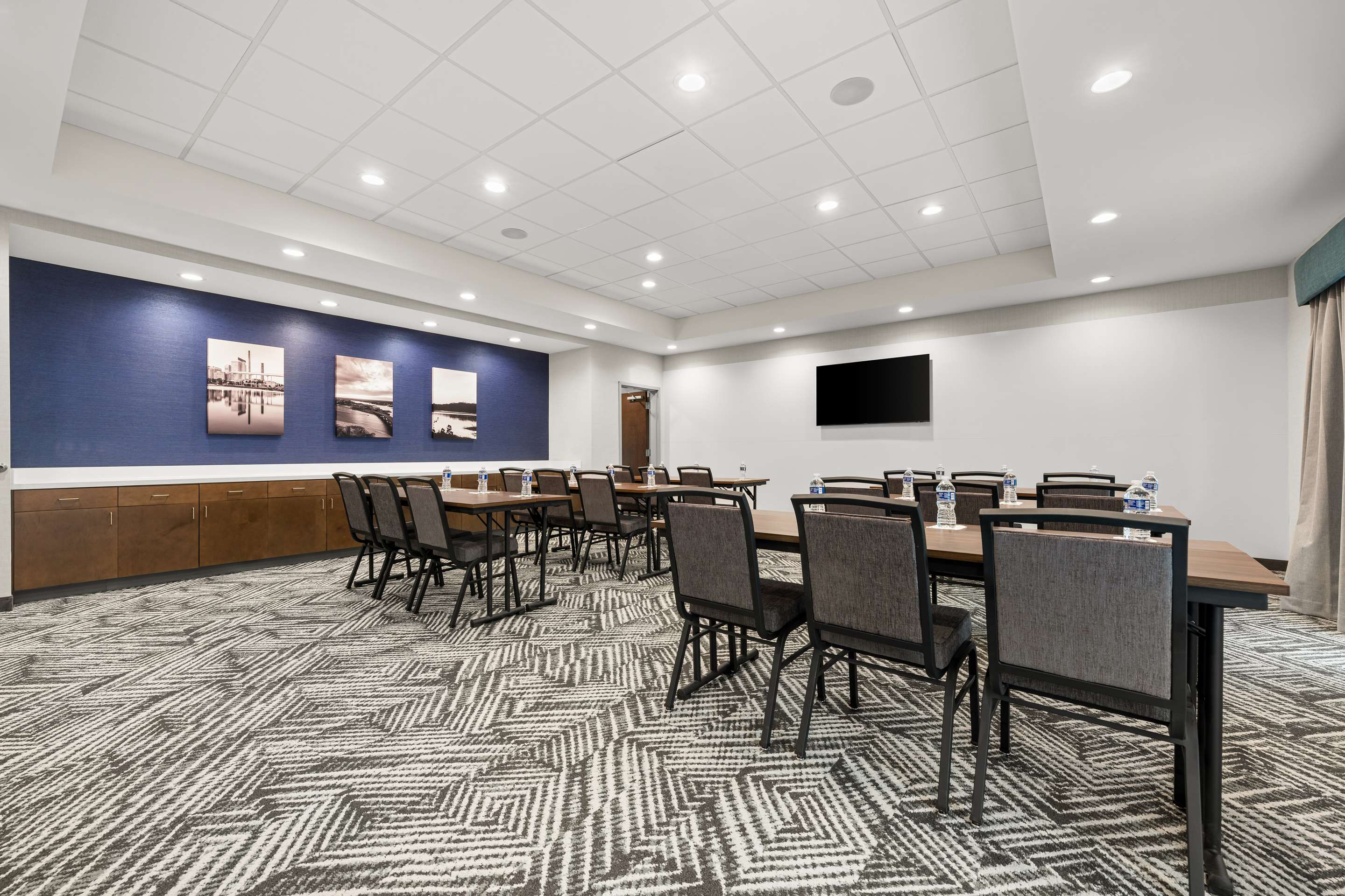 Meeting Room | Hampton Inn & Suites Bessemer Birmingham