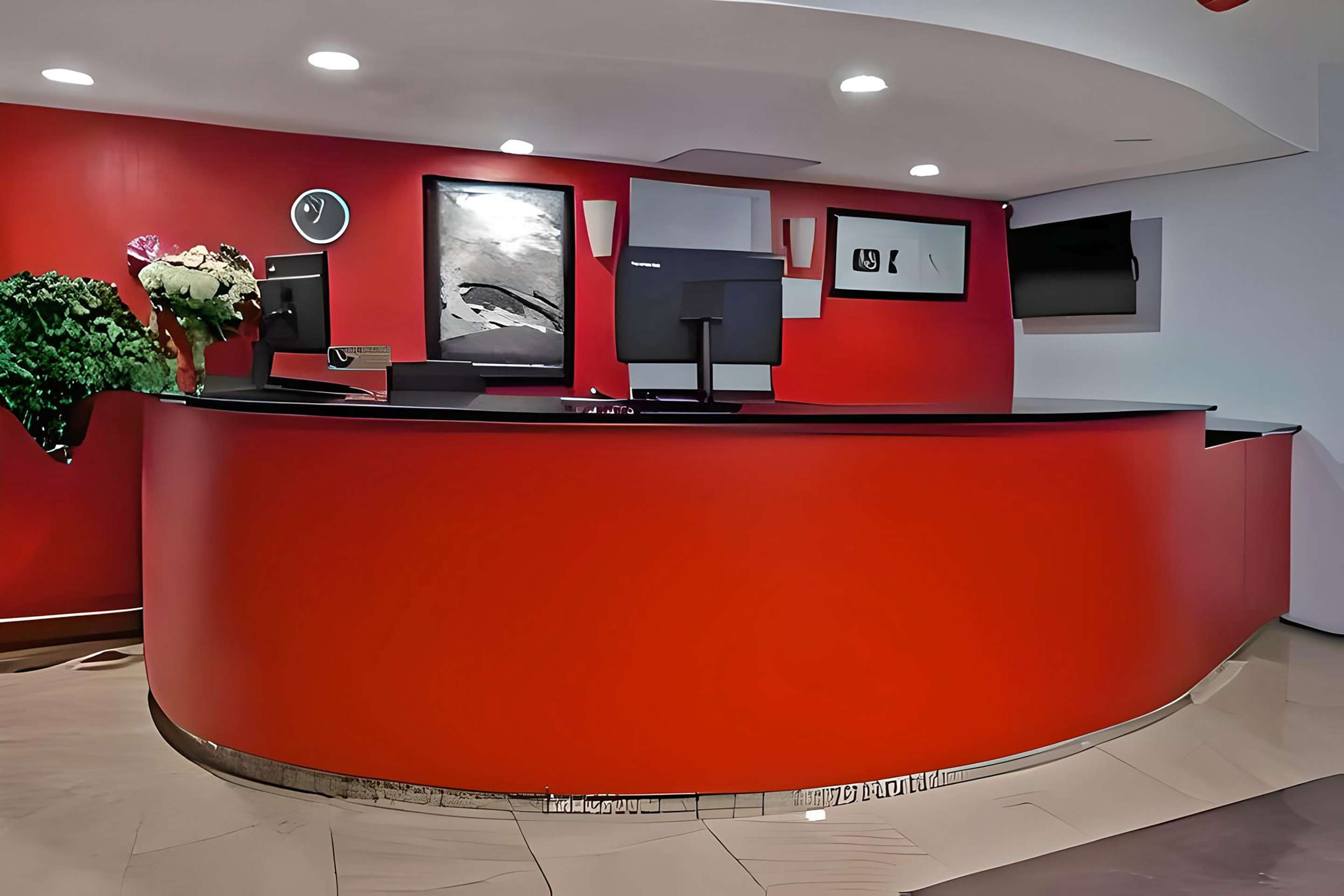 Front desk | Econo Lodge