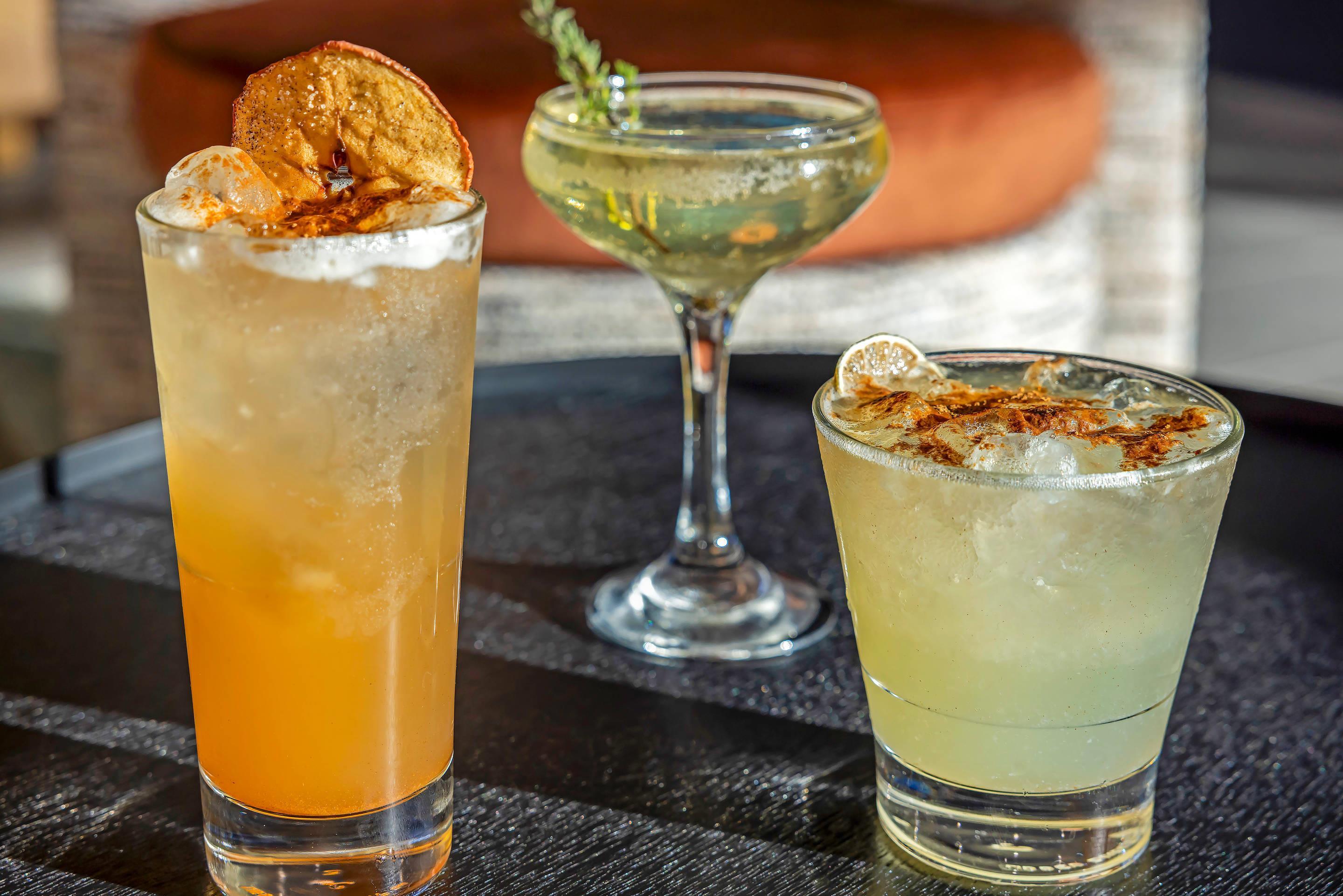 On-site restaurant | Cambria Hotel Burbank Airport
