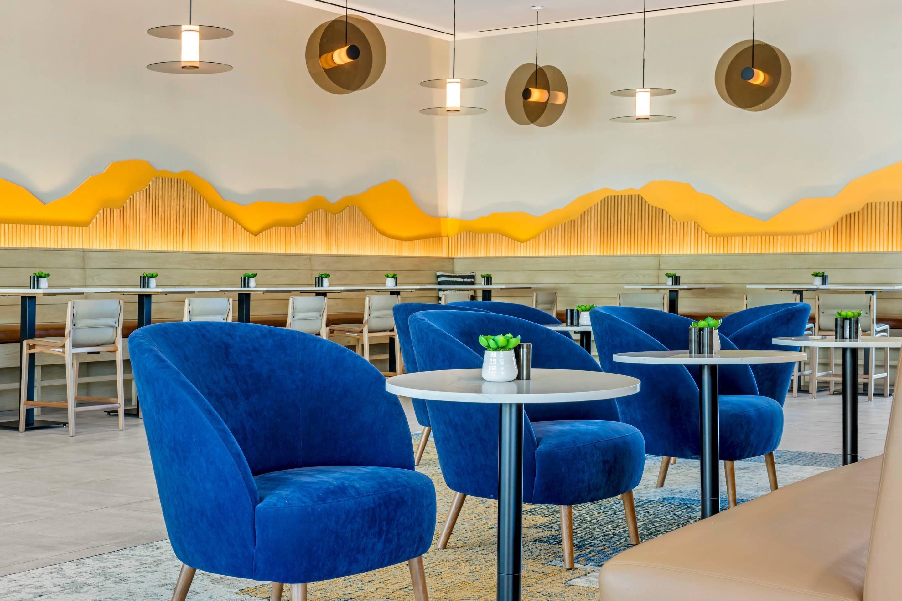 On-site restaurant | Cambria Hotel Burbank Airport