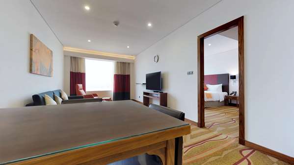 KING ONE BEDROOM SUITE