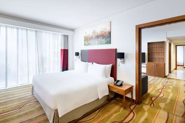 KING ONE BEDROOM SUITE