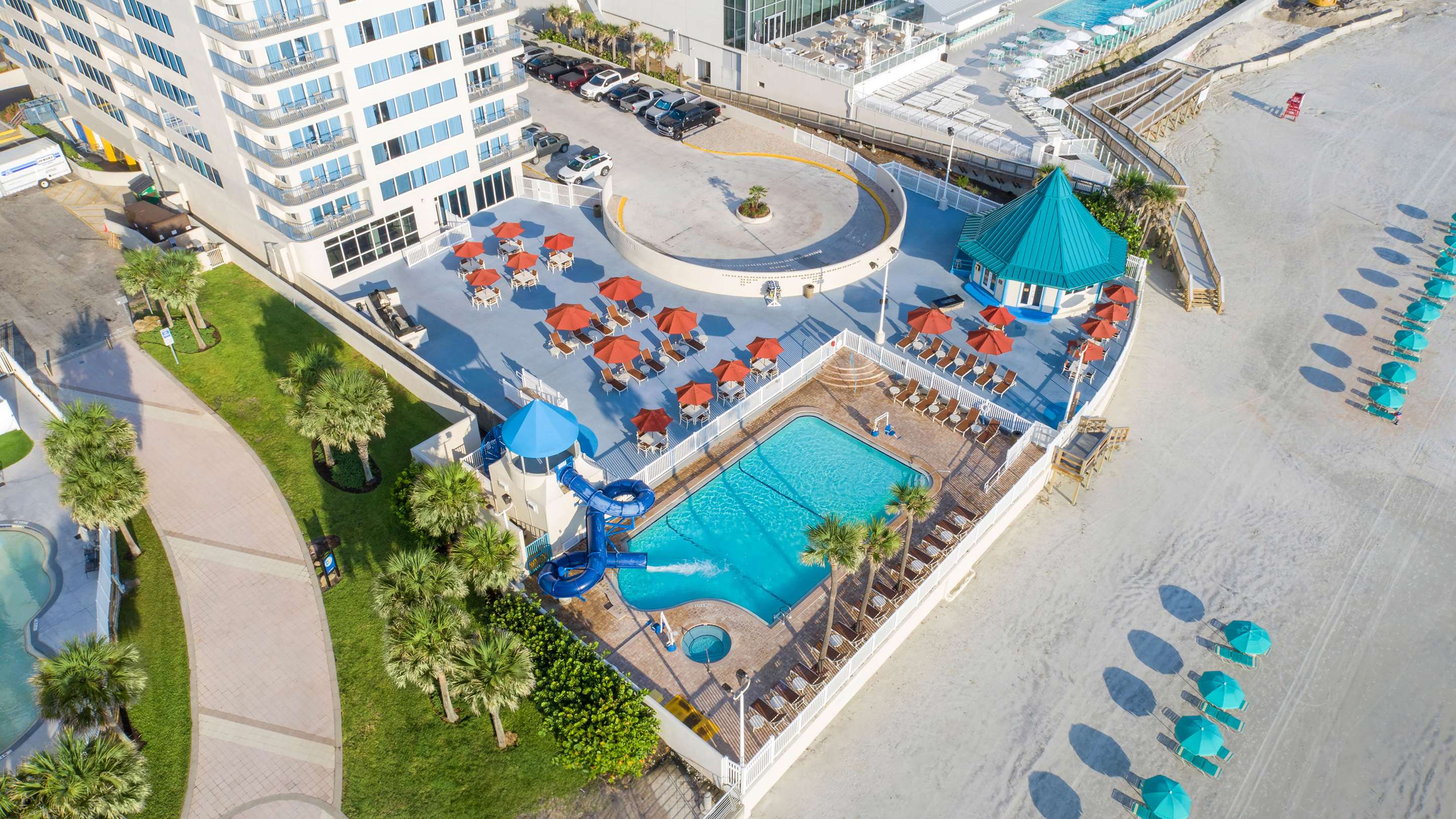 Pool | Hilton Vacation Club Daytona Beach Regency