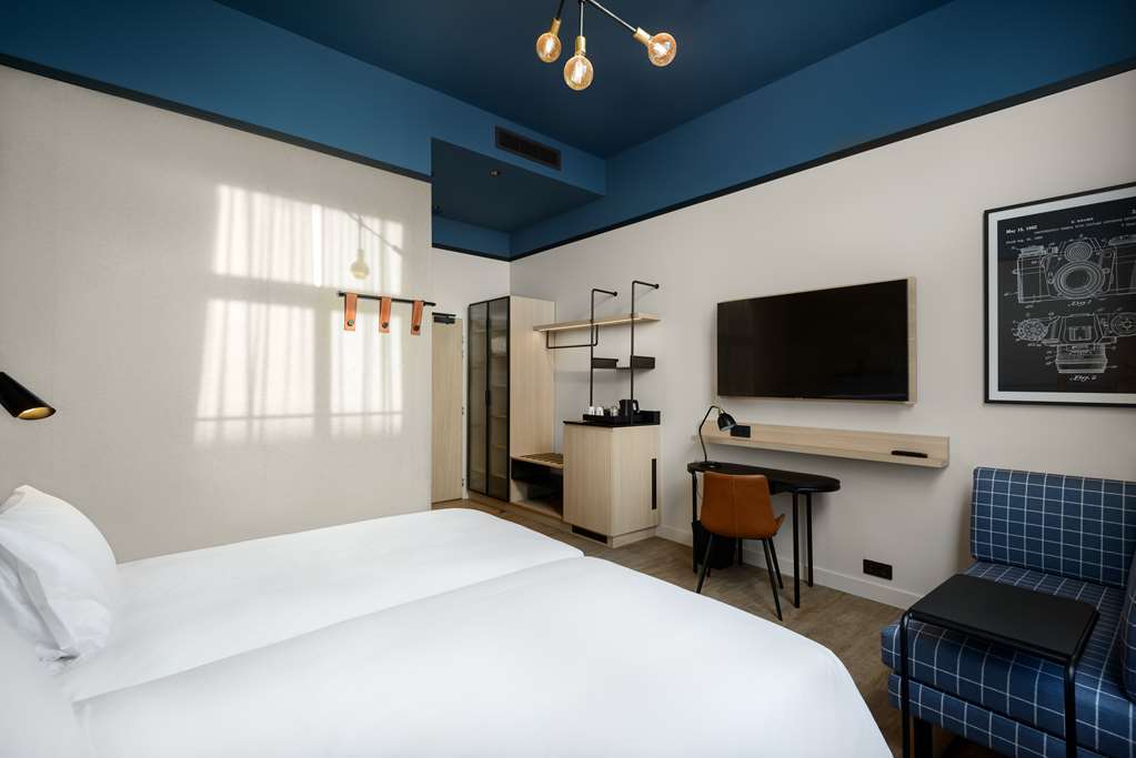 HYATT PLACE ROUEN-guestroom-Guest Room,On-Site.jpg