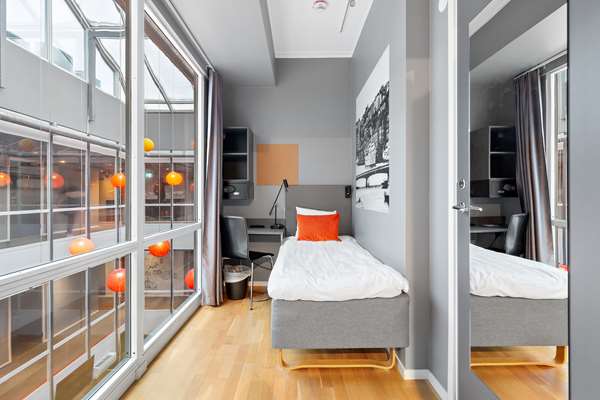1 Single Bed, Non-Smoking, Economy Room, Smart Tv, No Window In Room, Work Desk, Wi-Fi, Full Breakfast
