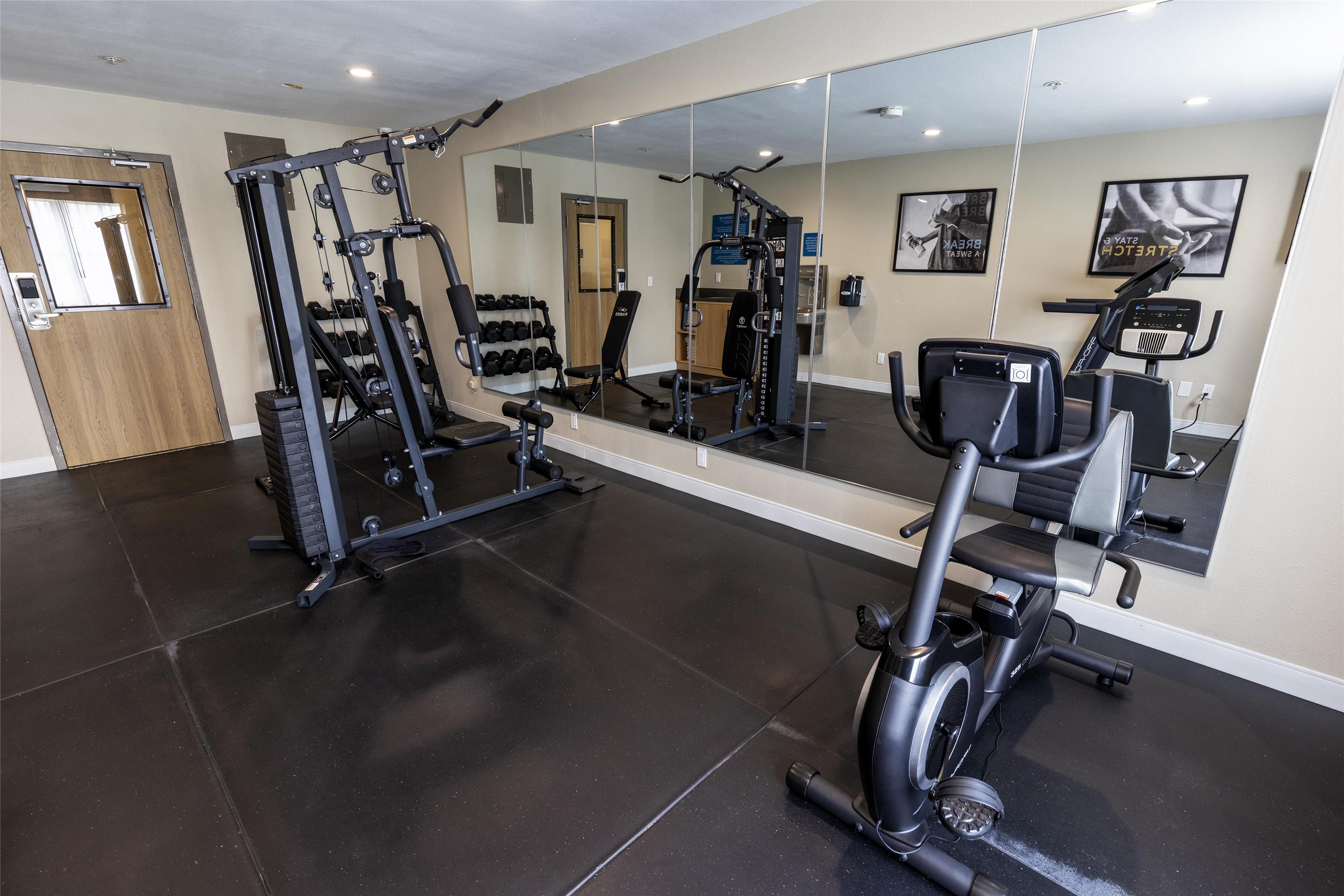 fitness center | Sonesta Simply Suites Lafayette Airport