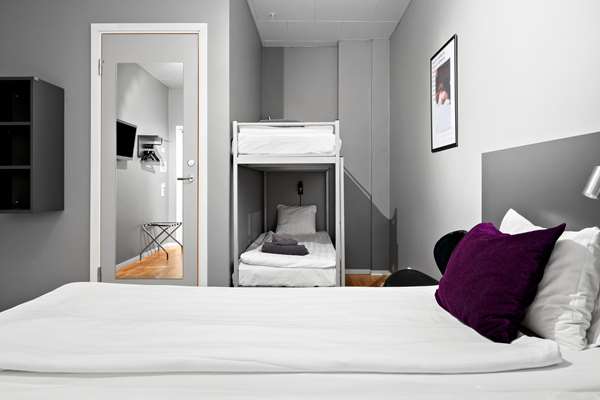1 Double 1 Single Bunkbed, Non-Smoking, Family Room, Work Desk, No Window In Room, Wi-Fi, Full Breakfast