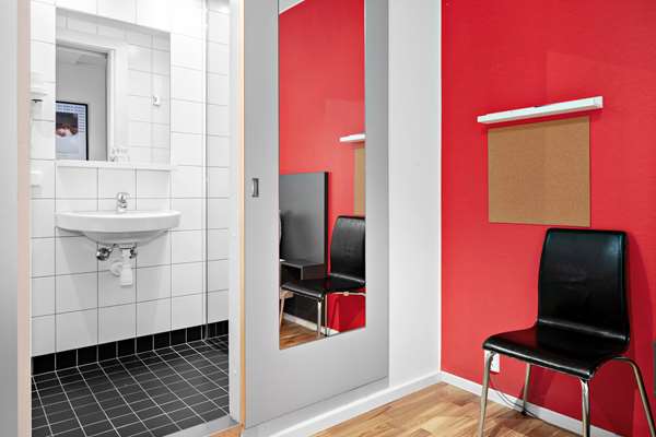 1 Single Bed, Non-Smoking, Economy Room, Work Desk, No Window In Room, Wi-Fi, Full Breakfast