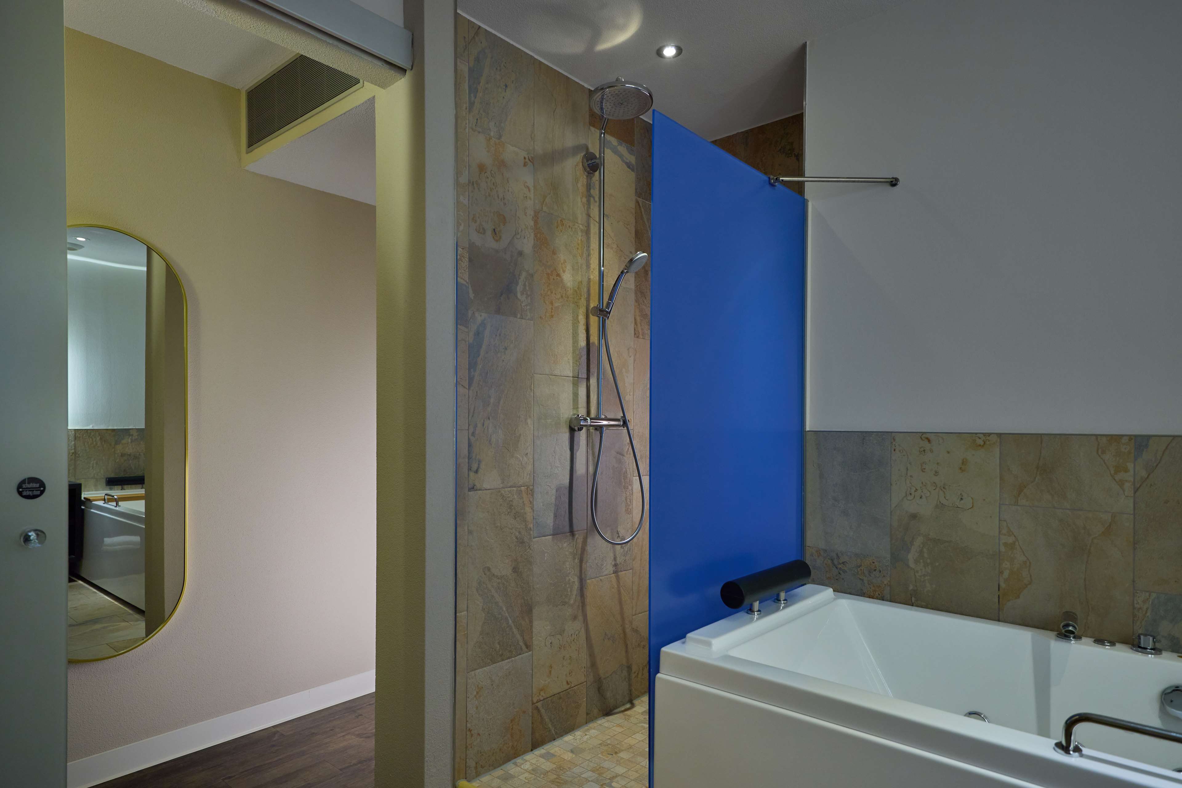 Haven Hotel Rotterdam, Curio Collection by Hilton Room Type - KING SUPERIOR ROOM