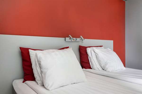 1 Double 1 Single Bunkbed, Non-Smoking, Family Room, Smart Tv, Work Desk, Wi-Fi, Full Breakfast
