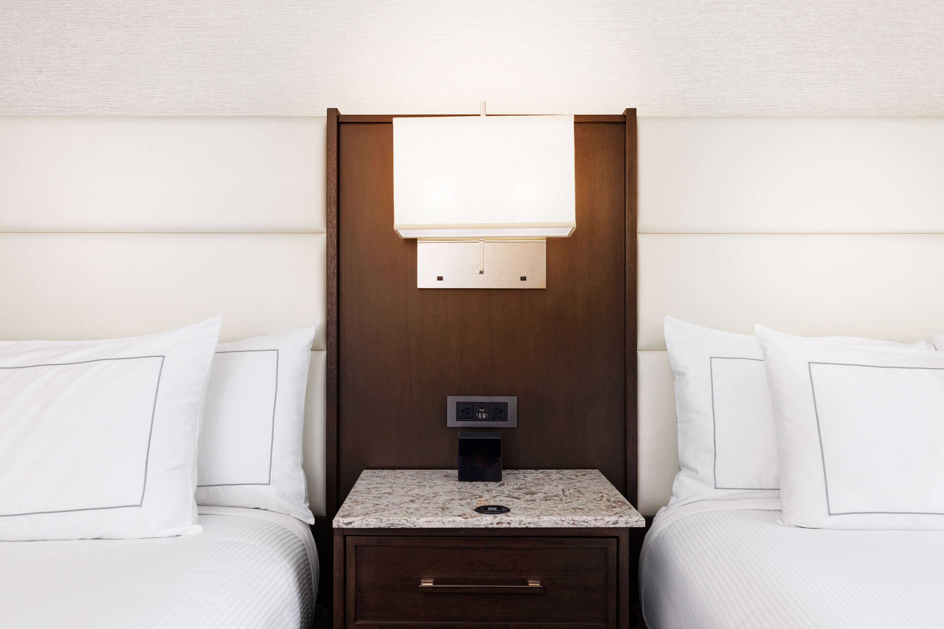 Hilton Boston Park Plaza Room Type - 2 DOUBLE BEDS GUESTROOM