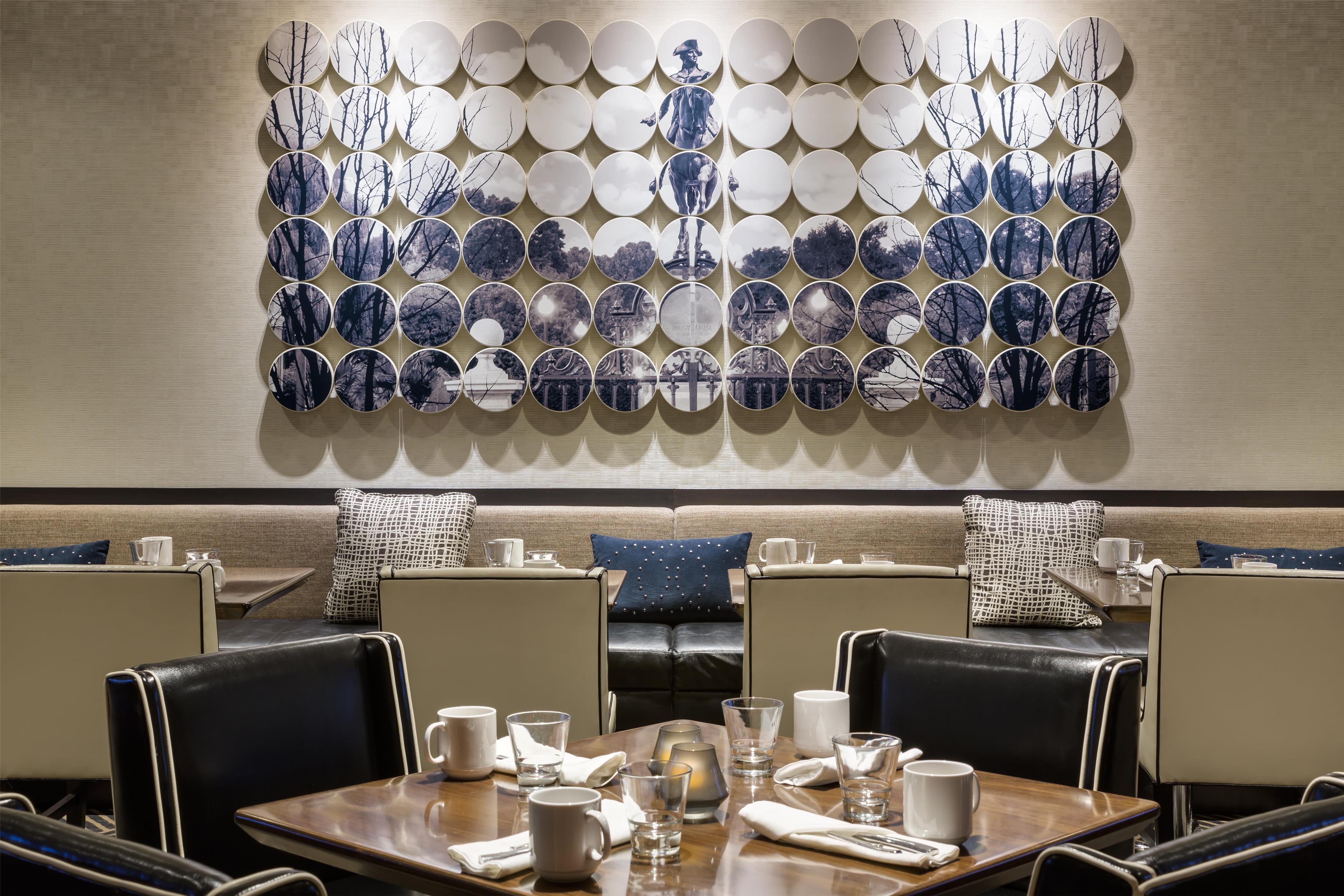 Breakfast Area | Hilton Boston Park Plaza
