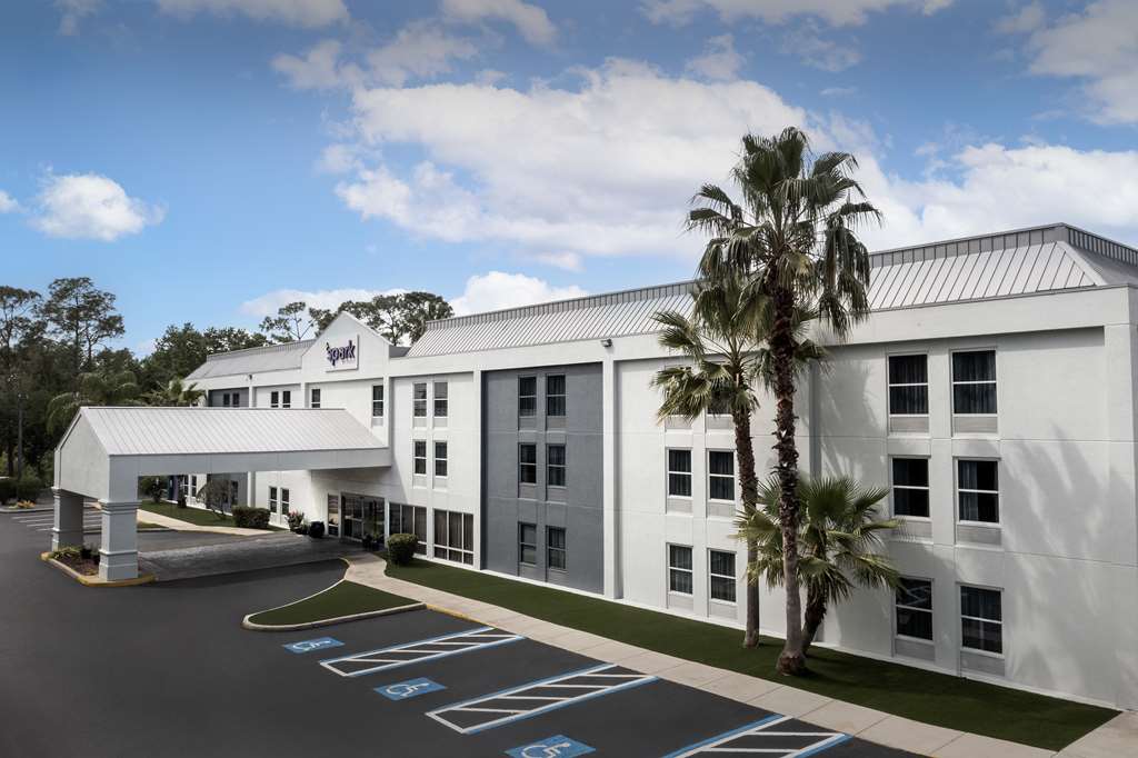 Spark by Hilton Tampa Brandon