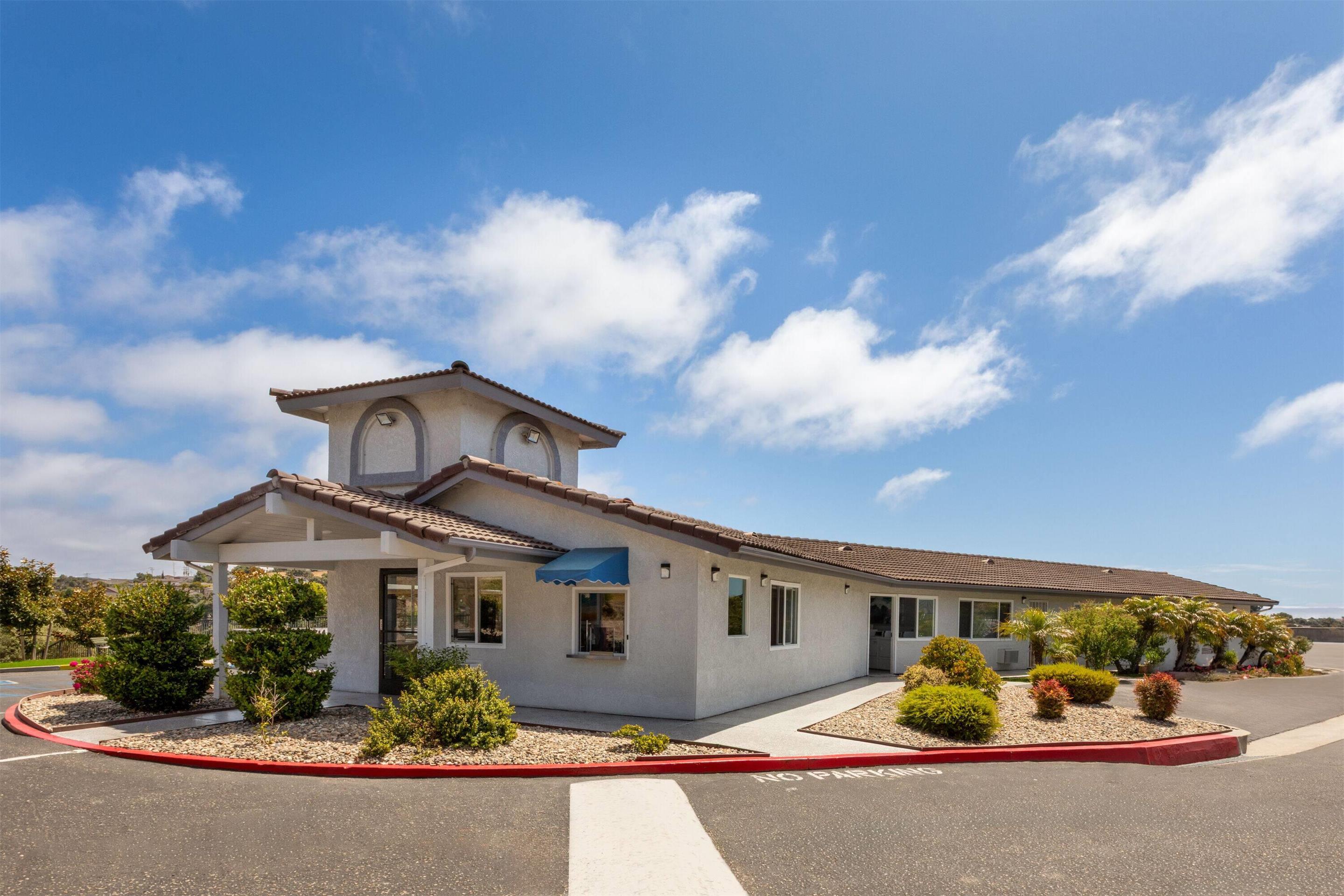 Exterior | Days Inn by Wyndham Arroyo Grande/Pismo Beach