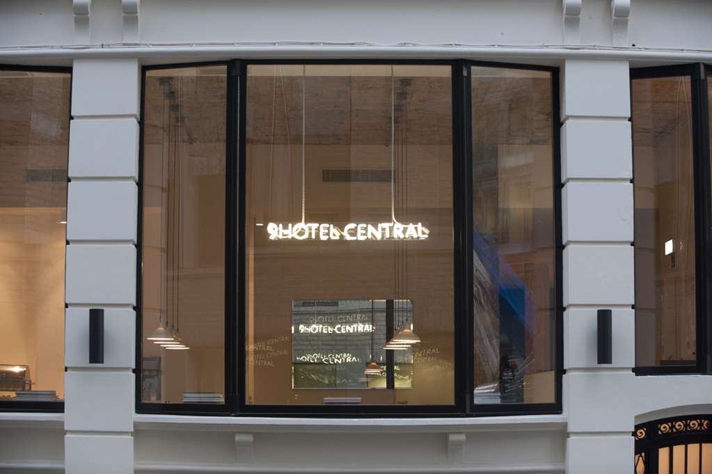 9Hotel Central
