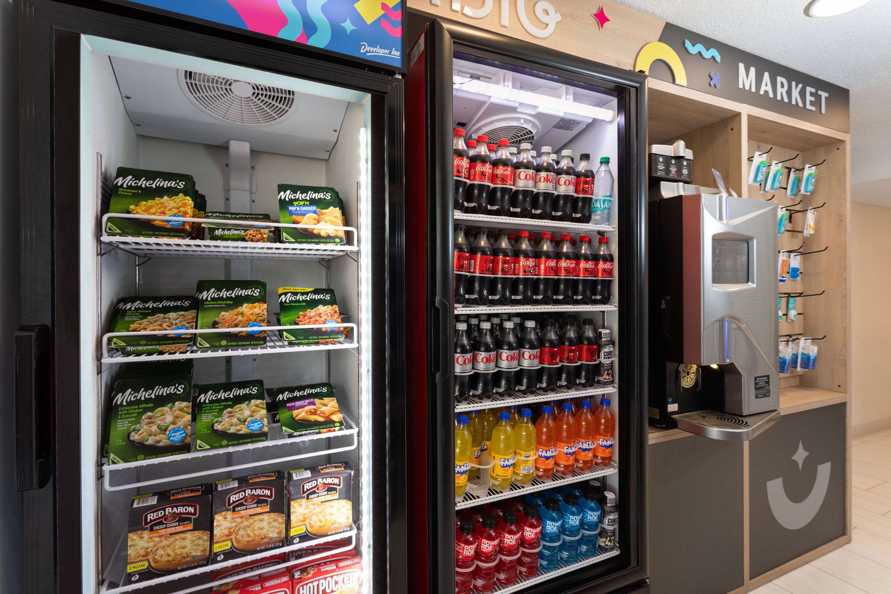Property amenity | Howard Johnson by Wyndham Orlando Lake Buena Vista South