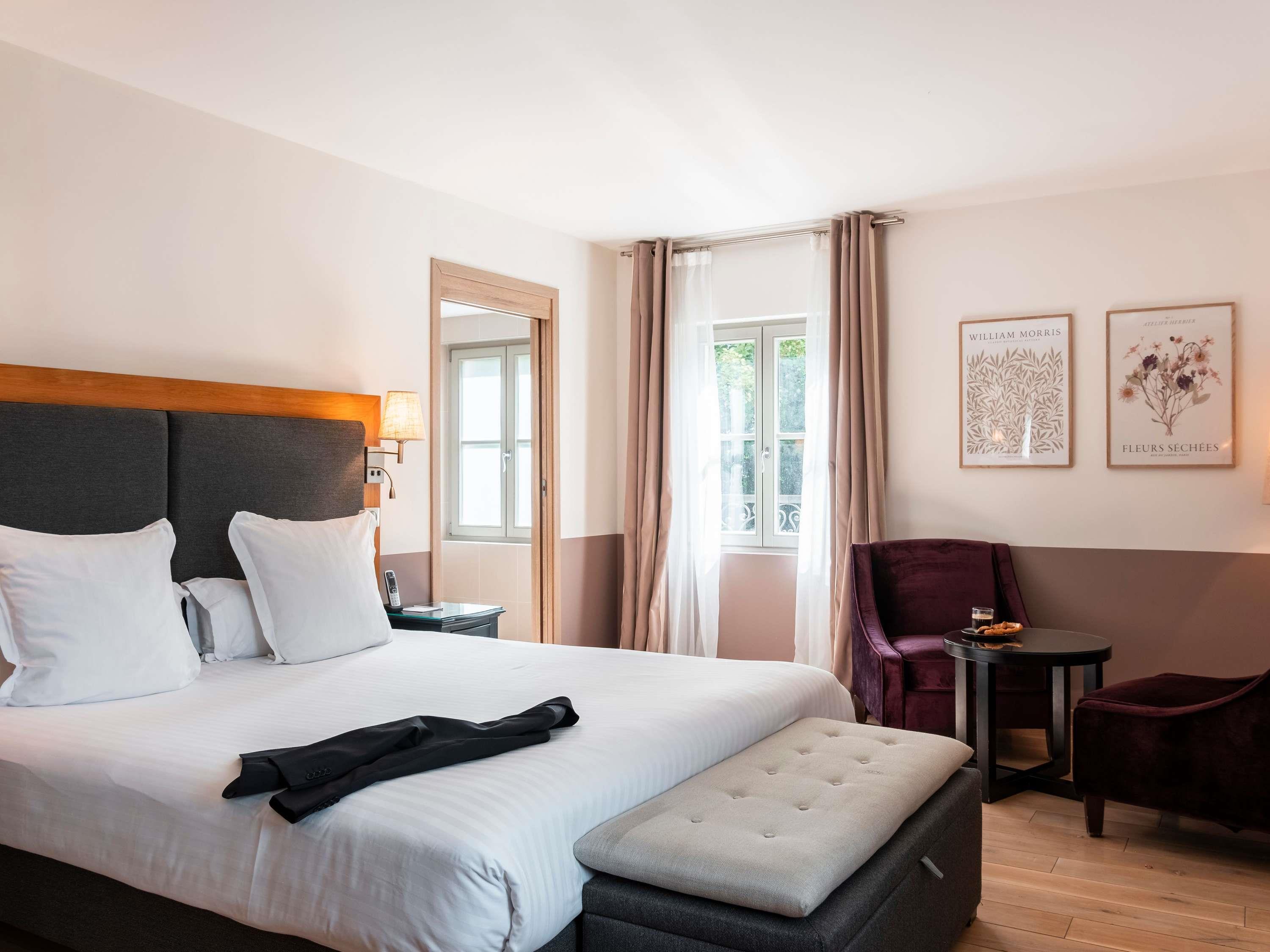 Hotel Castel Maintenon - Handwritten Collection Room Type - Classic Room with 1 double bed