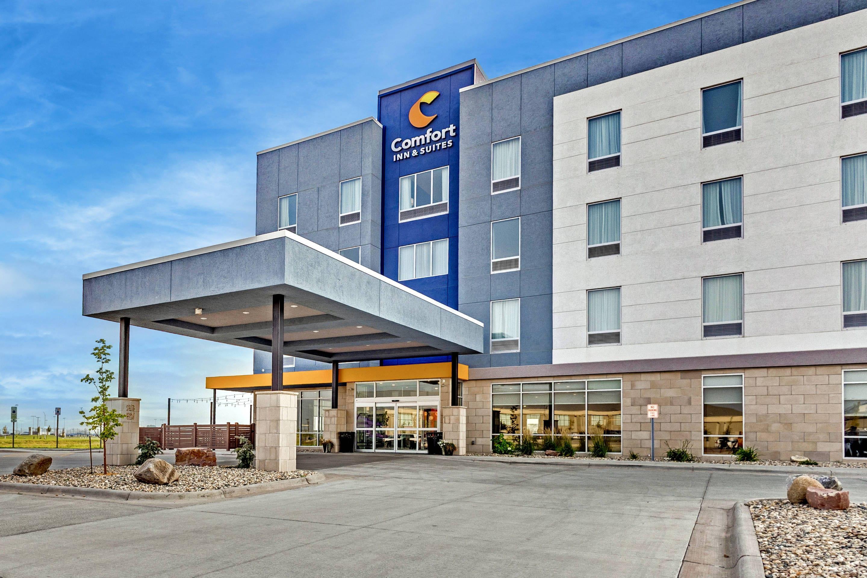 Hotel exterior | Comfort Inn & Suites at Sanford Sports Complex