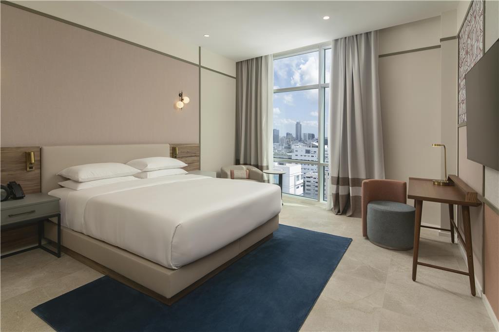 HYATT CENTRIC SANTO DOMINGO PIANTIN-guestroom-Guest Room,Suite,On-Site.jpg