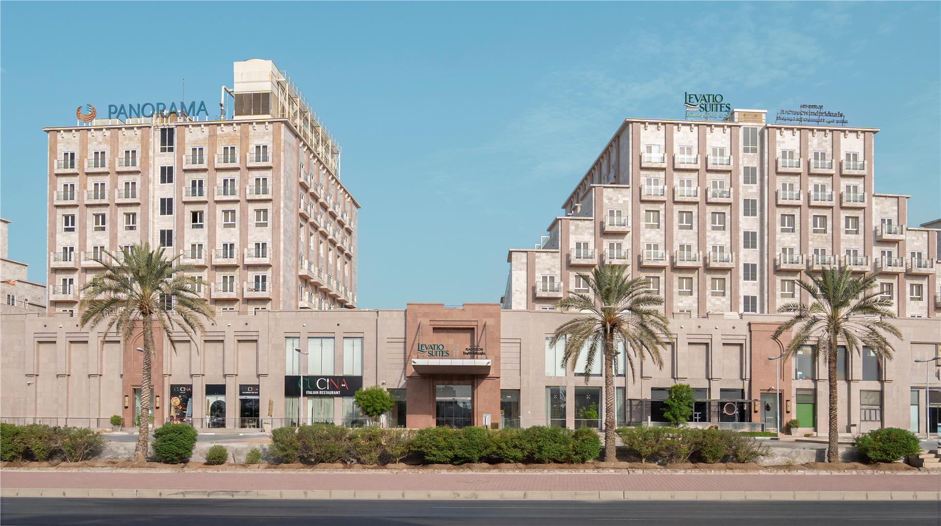 Levatio Suites Muscat, Radisson Individ.
