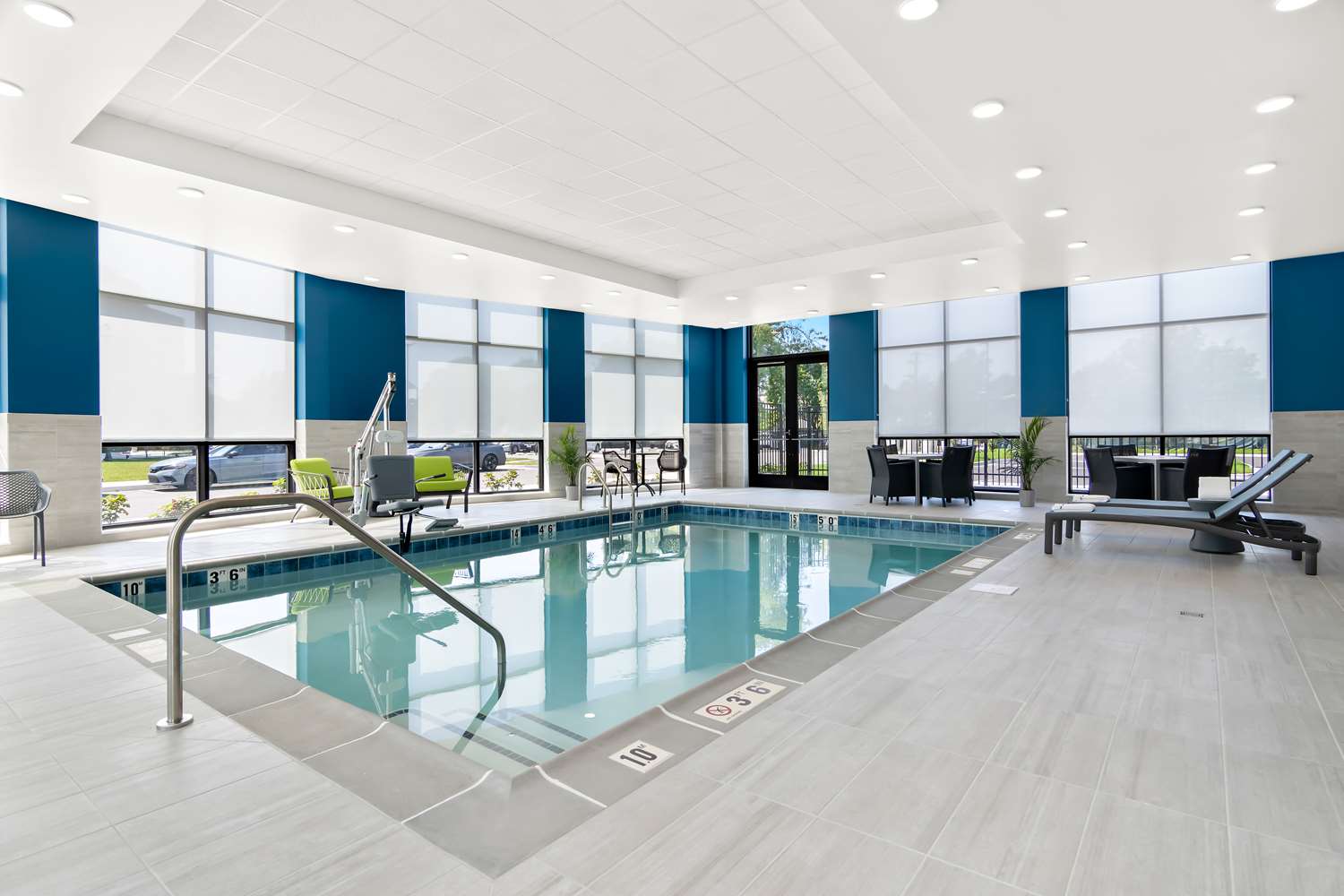 Hampton Inn & Suites by Hilton Chicago Medical District UIC