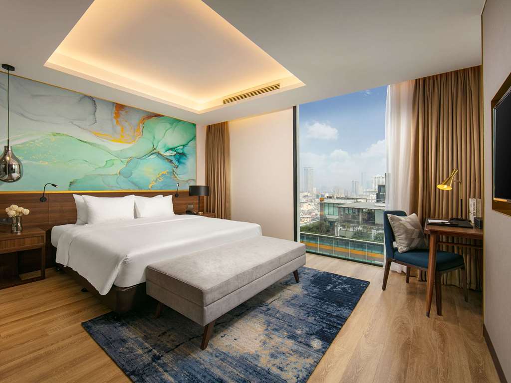 Mövenpick Living West Hanoi-guestroom-Guest Room,On-Site.jpg