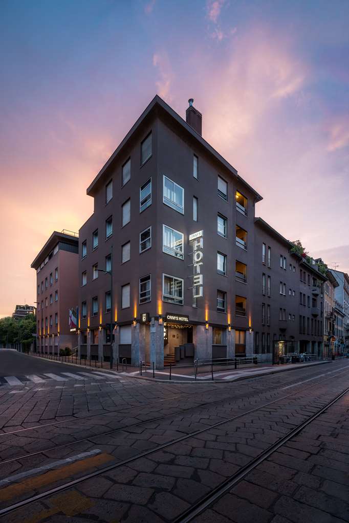 Crivis Hotel