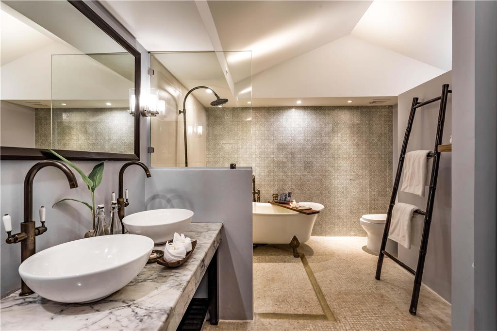 Barcelo Coconut Island Phuket-guestroom-Guest Room,Bathroom,Suite,On-Site.jpg