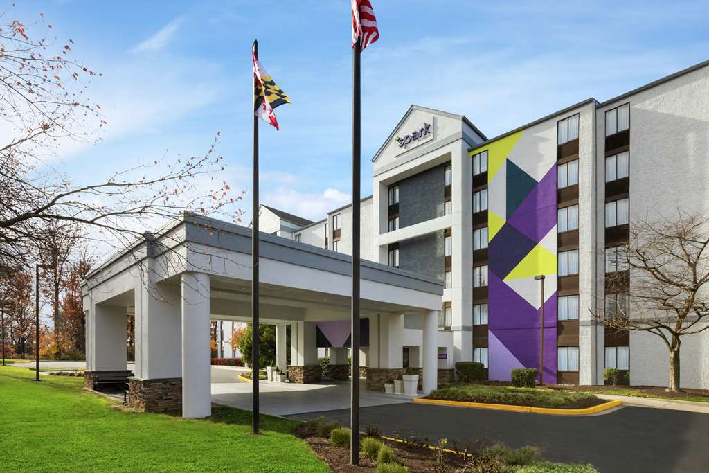 Spark by Hilton Washington DC North