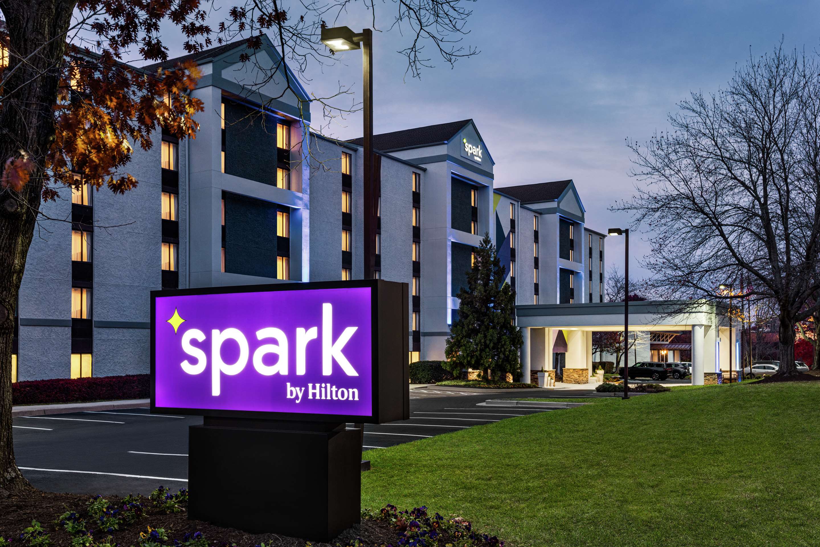 Exterior | Spark by Hilton Germantown Washington DC North