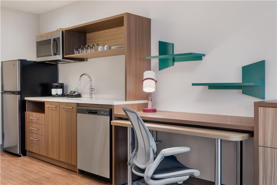 Guest Room,Kitchen/Kitchenette,On-Site