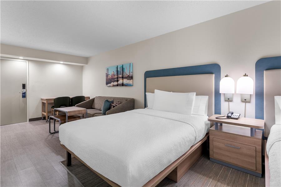 Guest Room,Bed,Living Area,On-Site
