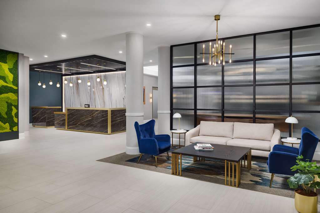 DoubleTree by Hilton Charlotte City Cntr
