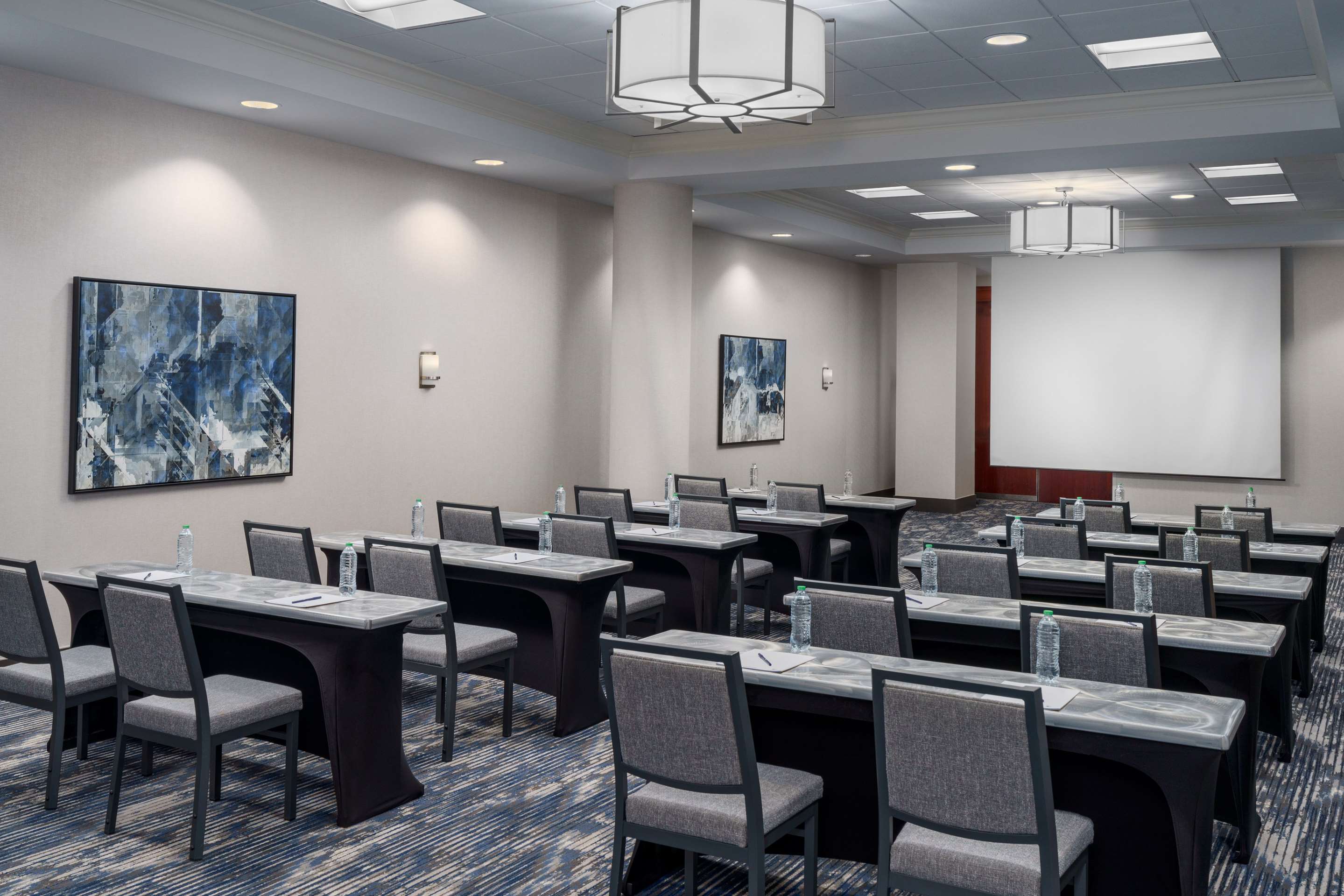 Meeting Room | DoubleTree by Hilton Charlotte City Center