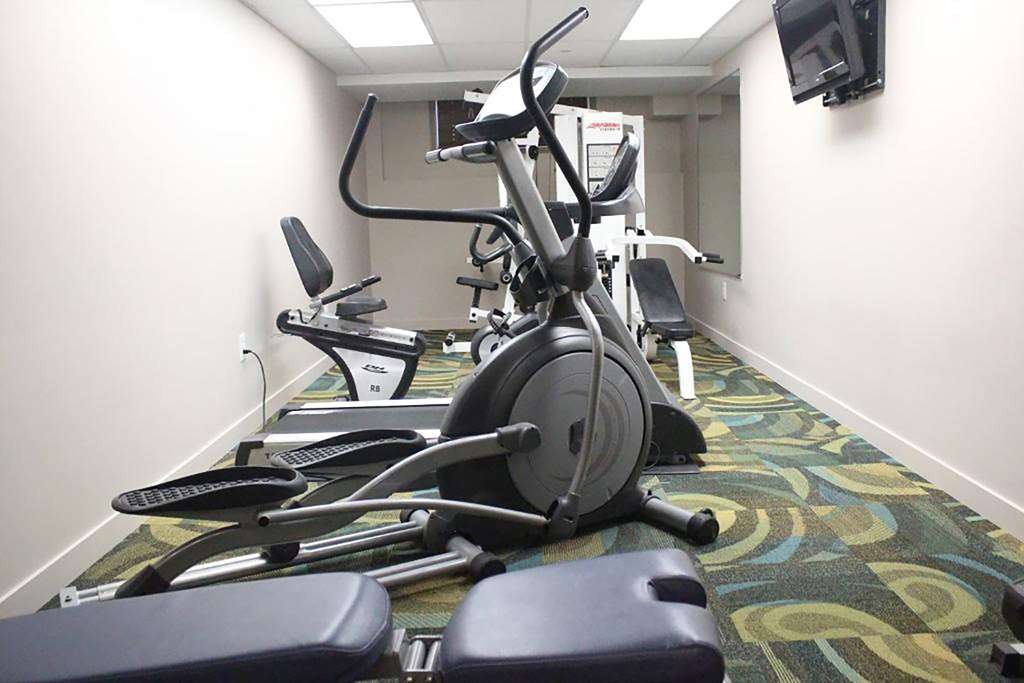 Travelodge by Wyndham Fort McMurray - Tap to explore photos