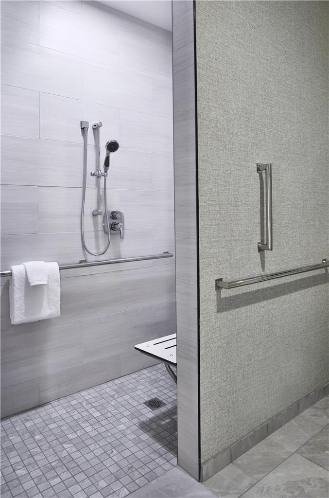 EMBASSY SUITES BY HILTON RESORT-guestroom-Guest Room,Bathroom,On-Site.jpg