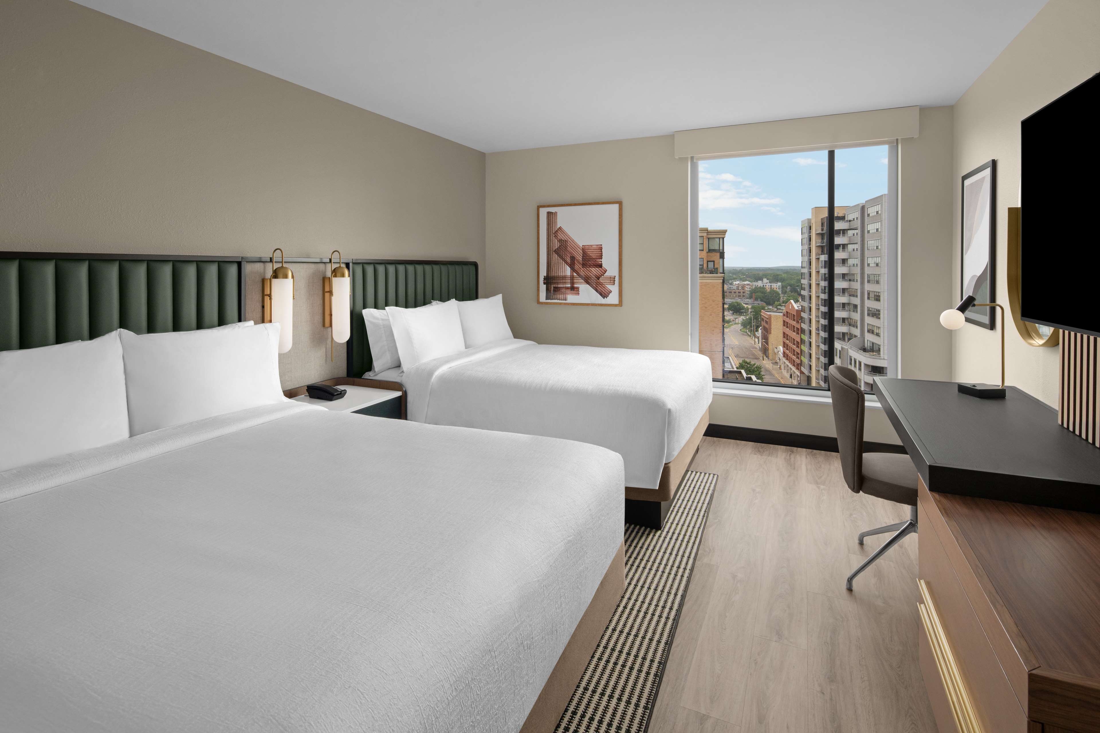 Embassy Suites by Hilton Madison Downtown Room Type - 2QNS 1BDRM SUITE W SOFABED