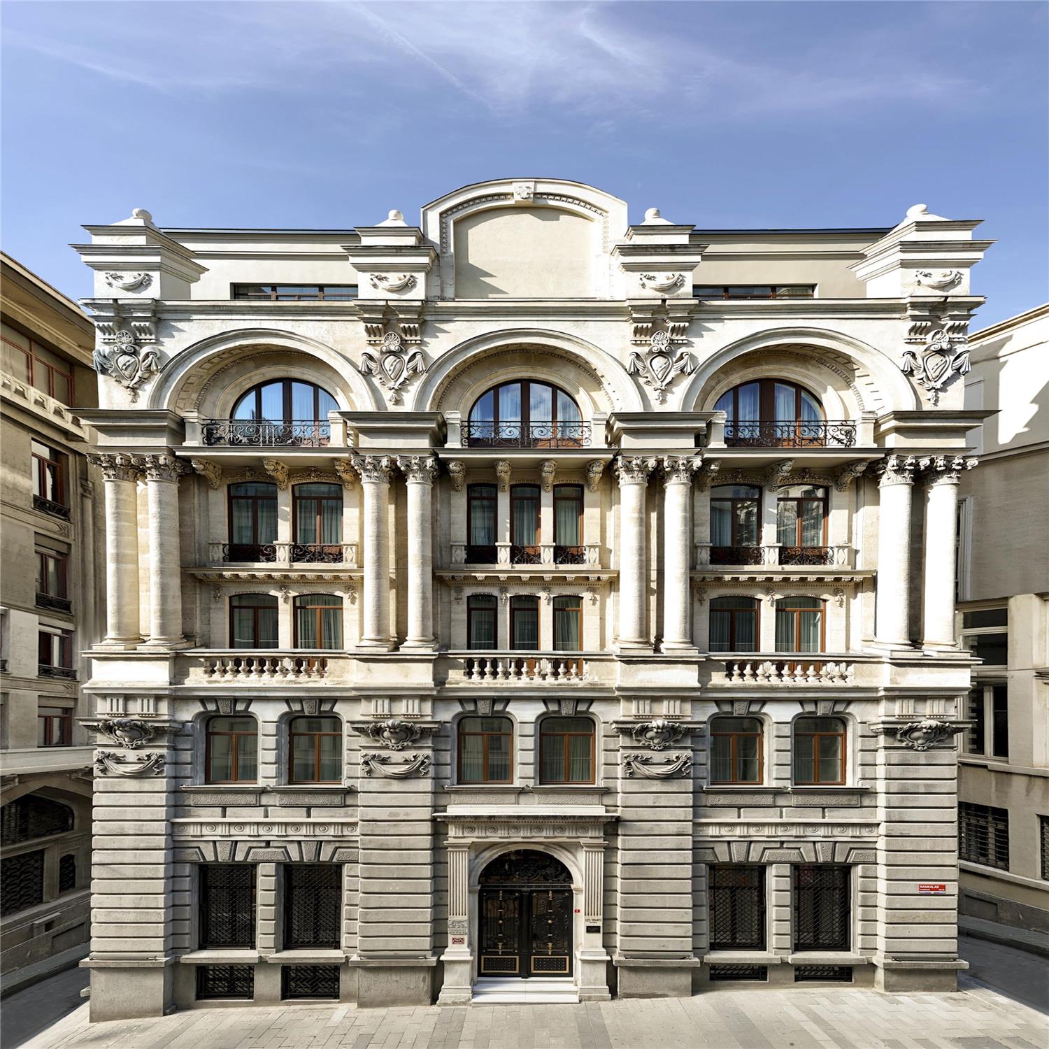 Les Temps Istanbul Karakoy, Curio Collection by Hilton