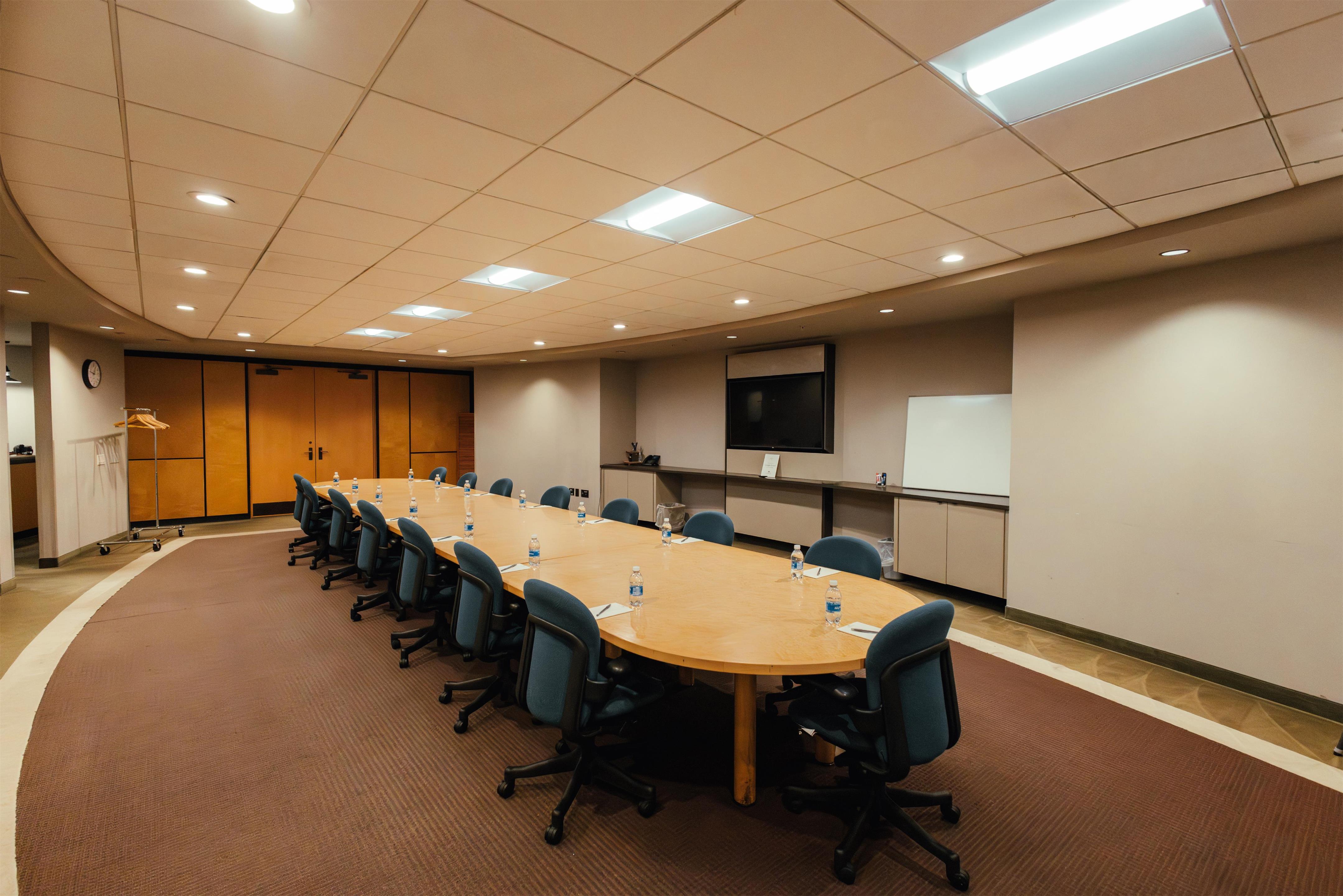Meeting Room | Skaneateles Fields Resort & Spa, Curio Collection By Hilton