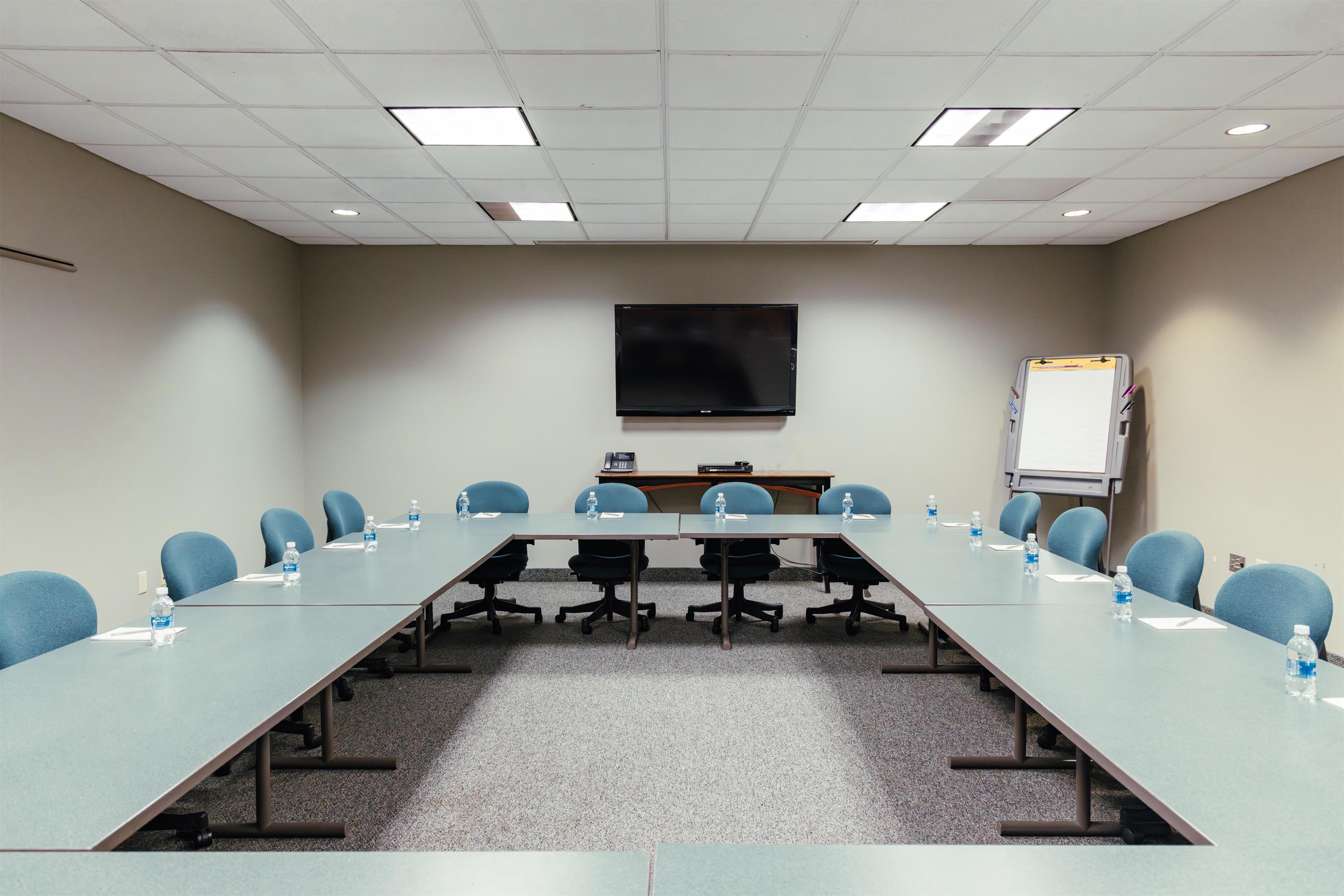 Meeting Room | Skaneateles Fields Resort & Spa, Curio Collection By Hilton