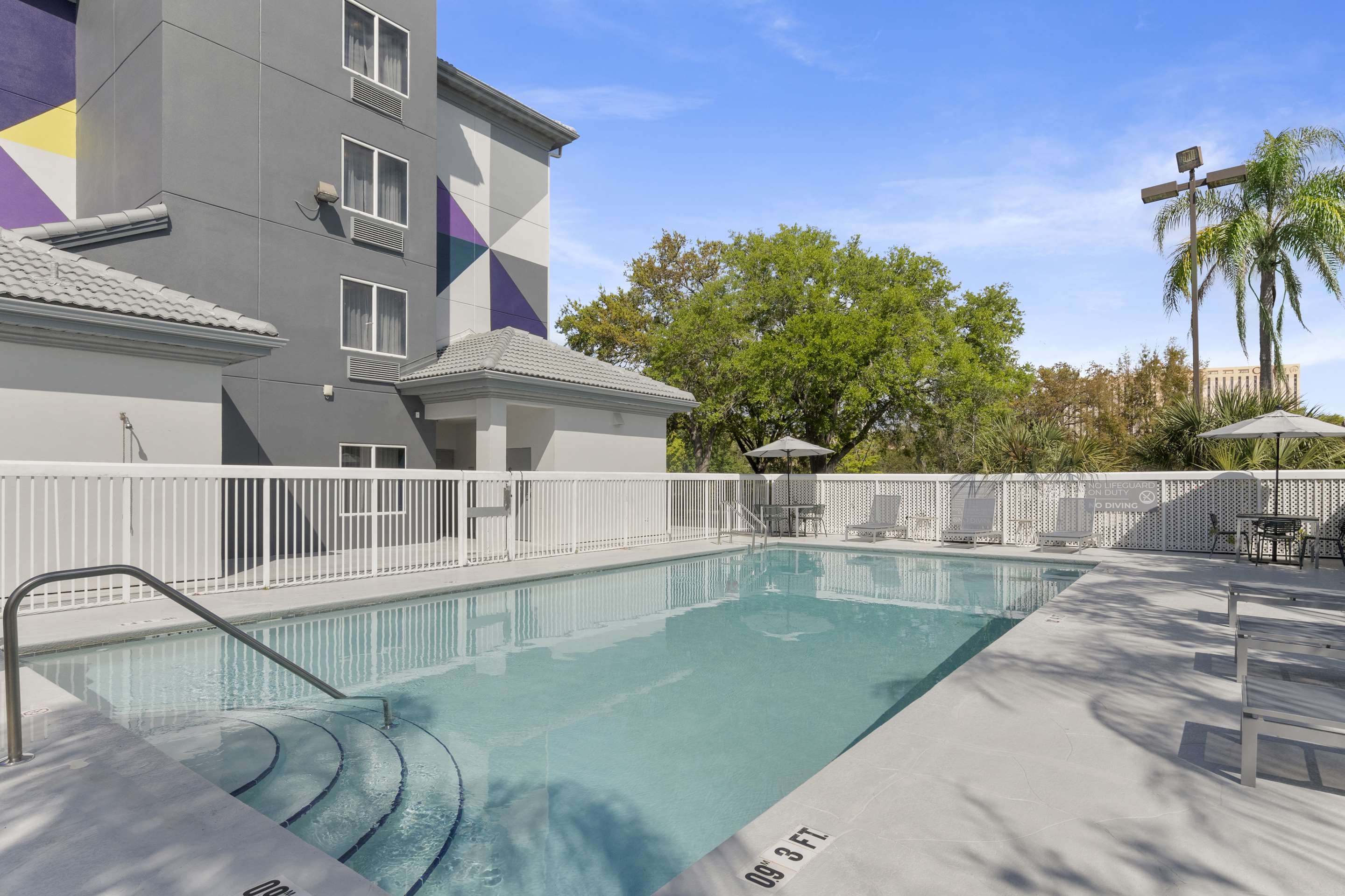 Pool | Spark by Hilton Orlando near SeaWorld