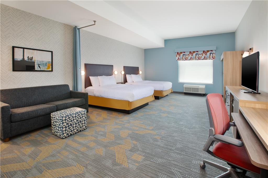 HOME2 SUITES TRAVERSE CITY-guestroom-Guest Room,On-Site.jpg